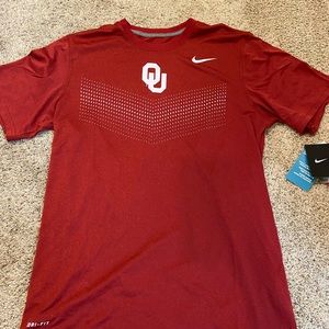 NWT Nike OU Dri-fit t-shirt